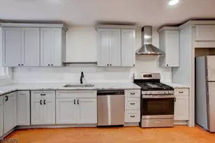 163 Greenwood Ave, East Orange, NJ 07017 - Photo 15