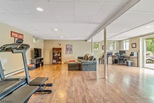 7 Sunshine Dr, Alexandria Township, NJ 08867 - Photo 25