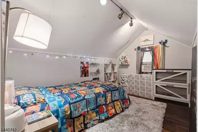 16 Creston Ave, Union Township, NJ 07083 - Photo 15