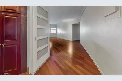7002 Kennedy Blvd, Guttenberg, NJ 07093 - Photo 11