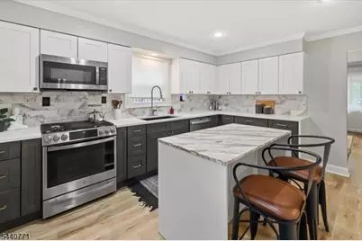 11 Nottingham Rd, West Orange Township, NJ 07052 - Photo 5