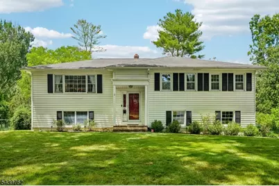 55 Sagamore Dr, New Providence, NJ 07974 - Photo 1