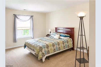 14 Fehervari Ct, Franklin Township, NJ 08873 - Photo 13