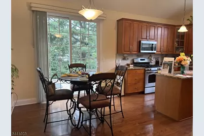 14 Fehervari Ct, Franklin Township, NJ 08873 - Photo 9