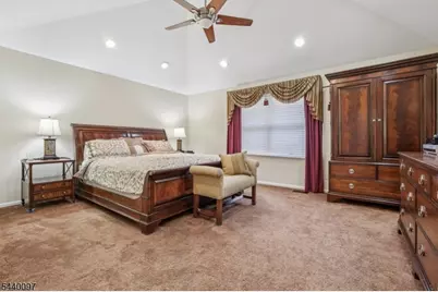 98 King St, Edison Twp., NJ 08820 - Photo 19