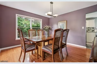 98 King St, Edison Twp., NJ 08820 - Photo 9