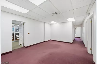 736 Speedwell Ave, Morris Plains, NJ 07950 - Photo 5