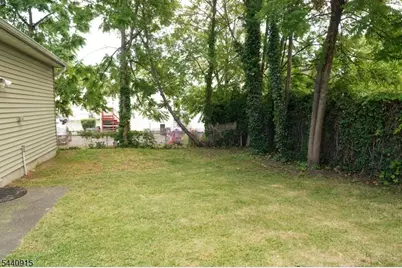 73 Hadley Ave, Clifton, NJ 07011 - Photo 25
