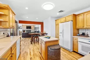 177 High Crest Dr, West Milford Twp., NJ 07480 - Photo 7