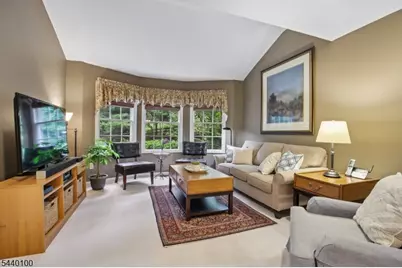 19 Chadwell Pl, Morris Township, NJ 07960 - Photo 15