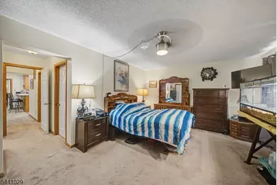 12 Amherst Ct, Hamburg, NJ 07419 - Photo 5
