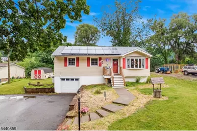 194 Decker Pond Rd, Green Township, NJ 07821 - Photo 1