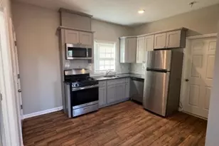 601 Magnolia Ave, Elizabeth, NJ 07206 - Photo 3
