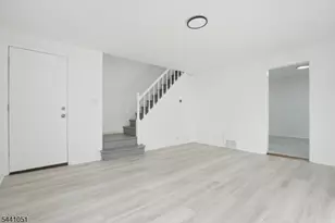 1570 Clinton Pl, Hillside, NJ 07205 - Photo 3