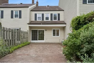 46 Pembroke Dr, Mendham, NJ 07945 - Photo 15