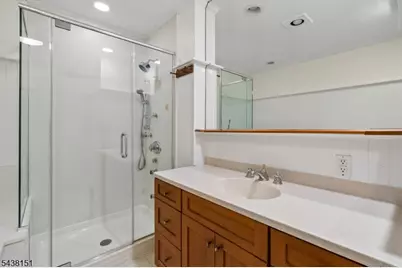 46 Pembroke Dr, Mendham, NJ 07945 - Photo 13