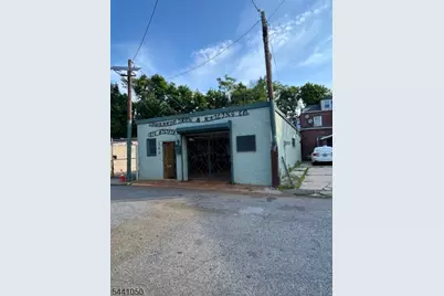 345 Columbia St, Orange, NJ 07050 - Photo 3