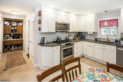 30 Hunterdon Rd, West Orange Township, NJ 07052 - Photo 13
