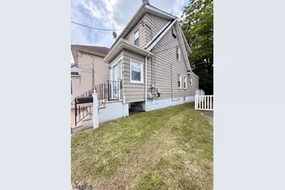 115 Chestnut Ave, Irvington, NJ 07111 - Photo 3