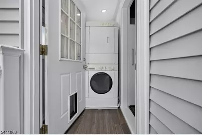 93 Horton Ave, Hawthorne, NJ 07506 - Photo 7