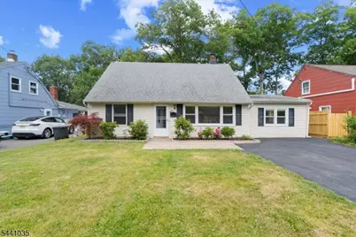 40 Hunterdon Rd, West Orange Township, NJ 07052 - Photo 1