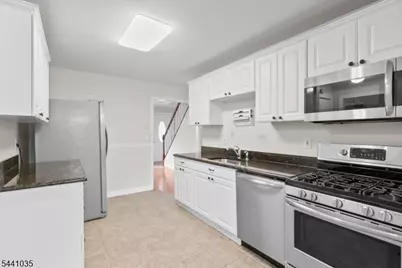 40 Hunterdon Rd, West Orange Township, NJ 07052 - Photo 15