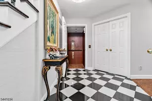 115 Sturbridge Cir, Wayne Twp., NJ 07470 - Photo 7