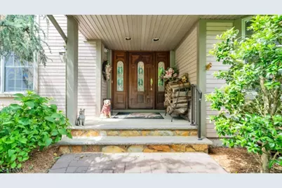 115 Sturbridge Cir, Wayne Twp., NJ 07470 - Photo 5