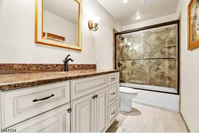 115 Sturbridge Cir, Wayne Twp., NJ 07470 - Photo 35