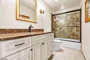 115 Sturbridge Cir, Wayne Twp., NJ 07470 - Photo 35