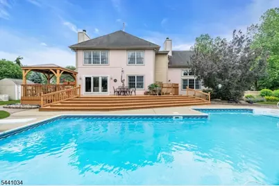 115 Sturbridge Cir, Wayne Twp., NJ 07470 - Photo 1