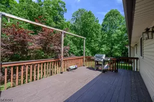 11 Pine Ridge Rd, Lebanon Township, NJ 07830 - Photo 35