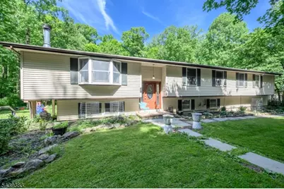 11 Pine Ridge Rd, Lebanon Township, NJ 07830 - Photo 1