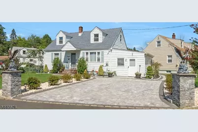 213 Glenside Pl, North Plainfield, NJ 07060 - Photo 3