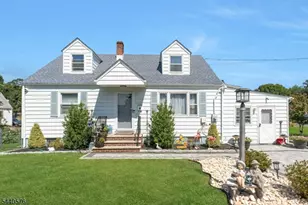 213 Glenside Pl, North Plainfield, NJ 07060 - Photo 1