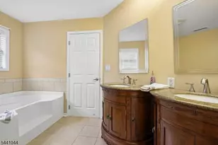 18 Brooklake Rd, Florham Park, NJ 07932 - Photo 19