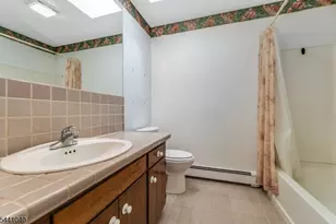 159 Old Clinton Rd, Raritan Township, NJ 08822 - Photo 37