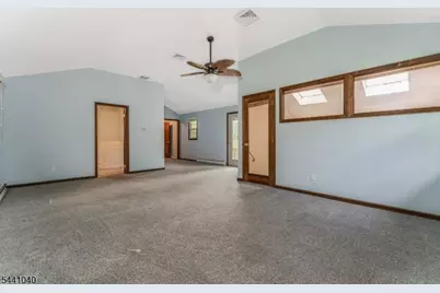 159 Old Clinton Rd, Raritan Township, NJ 08822 - Photo 23