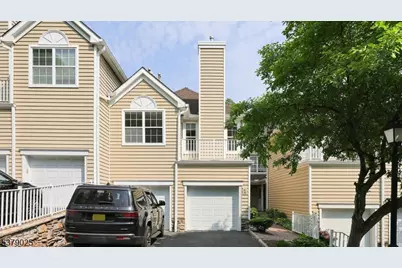 40 Springholm Drive Ondo, Berkeley Heights Township, NJ 07922 - Photo 1