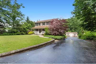 16 Horace Rd, Jefferson Township, NJ 07438 - Photo 3