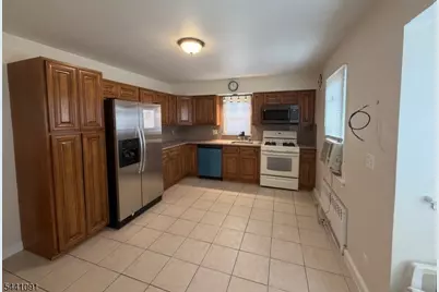 359 Madison Ave, Clifton, NJ 07011 - Photo 7