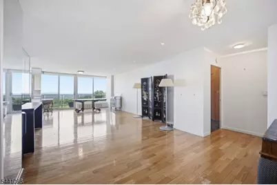 1 Claridge Dr #1026, Verona, NJ 07044 - Photo 5