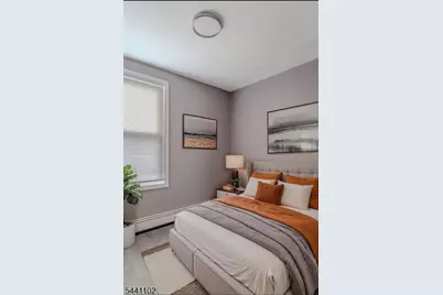 21 Mitchell Pl, Newark, NJ 07114 - Photo 5