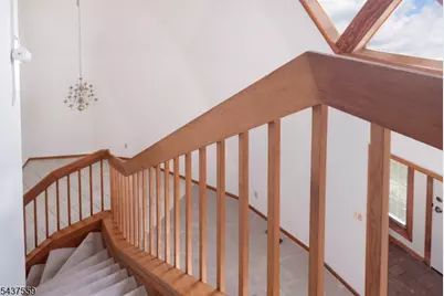 20 Sand Hill Rd, Raritan Township, NJ 08822 - Photo 15