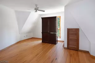 20 Sand Hill Rd, Raritan Township, NJ 08822 - Photo 13