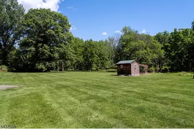 20 Sand Hill Rd, Raritan Township, NJ 08822 - Photo 25
