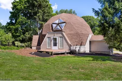 20 Sand Hill Rd, Raritan Township, NJ 08822 - Photo 3