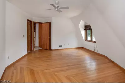20 Sand Hill Rd, Raritan Township, NJ 08822 - Photo 17