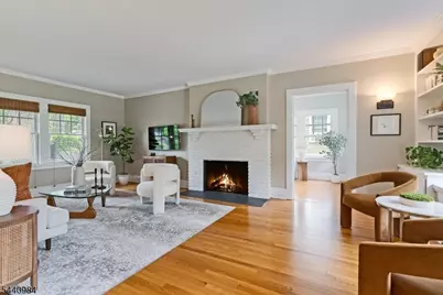 54 Aubrey Rd, Montclair, NJ 07043 - Photo 5