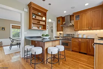 54 Aubrey Rd, Montclair, NJ 07043 - Photo 13